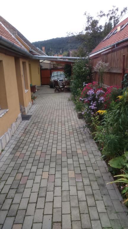 Csaladi Haz Apartment Будапеща Екстериор снимка